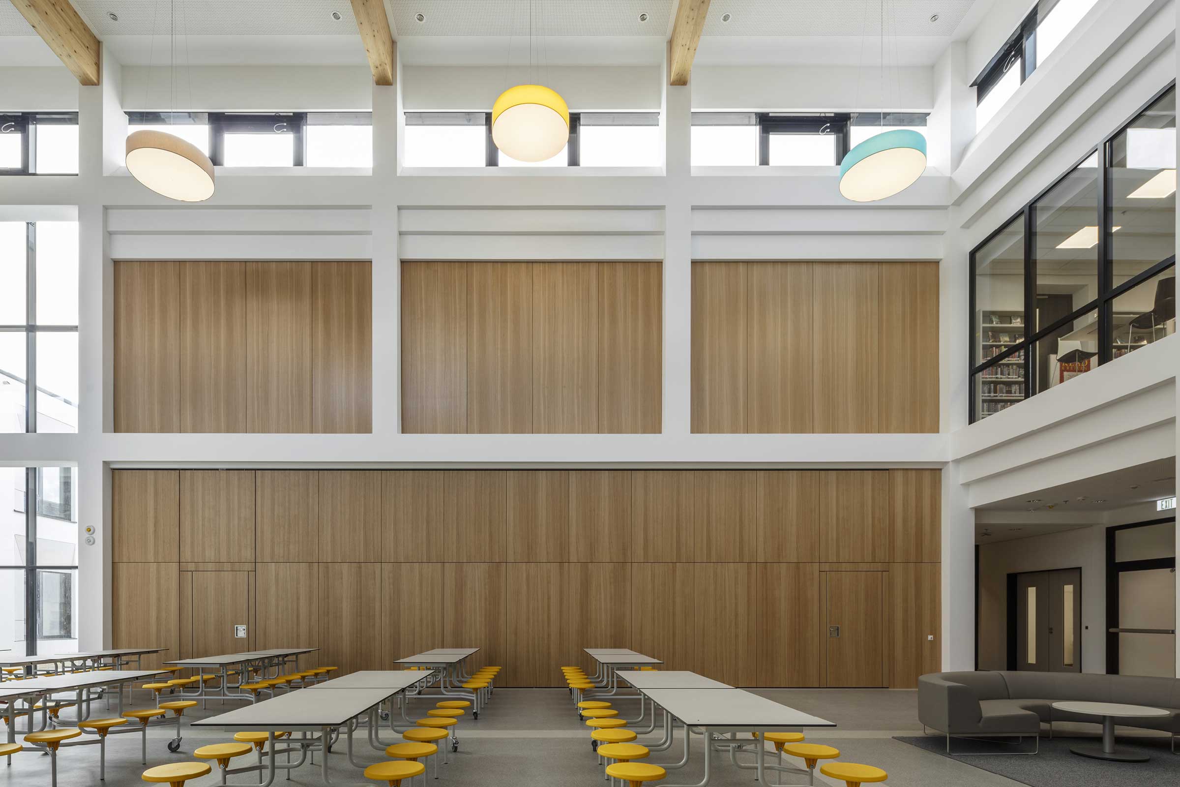 Middle_School_Wiesbaden_1